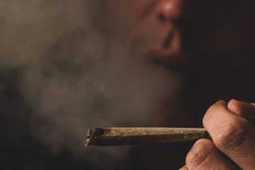 דיכאון או שימוש בקנביס – מה מתחיל קודם?